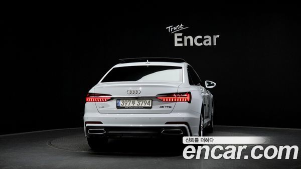 Audi A6 2021, фото 4