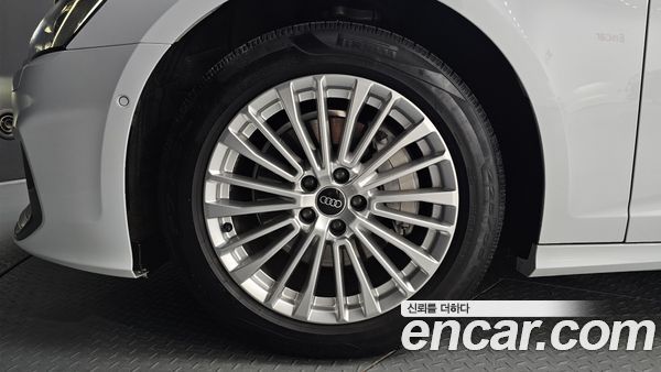 Audi A6 2021, фото 5