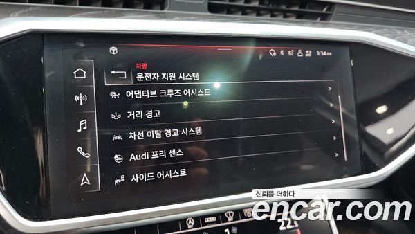 Audi A6 2021, фото 22