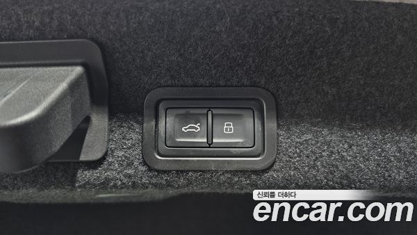 Audi A6 2021, фото 26