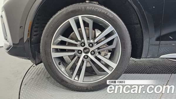 Audi Q5 2021, фото 5