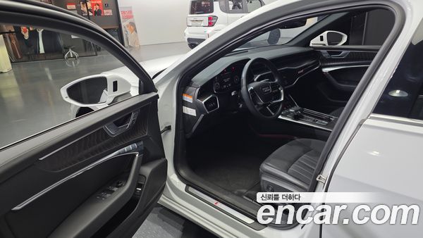 Audi A6 2023, фото 13