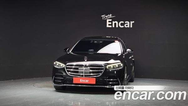 Mercedes-Benz S-Class 2022, фото 3