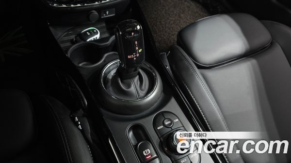 MINI CLUBMAN 2022, фото 9
