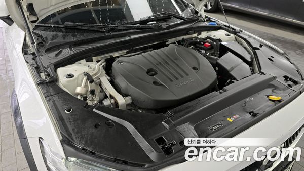 Volvo V90 2021, фото 6