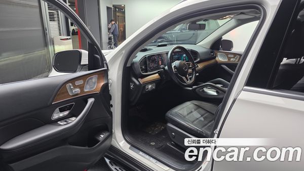 Mercedes-Benz GLE 2020, фото 13