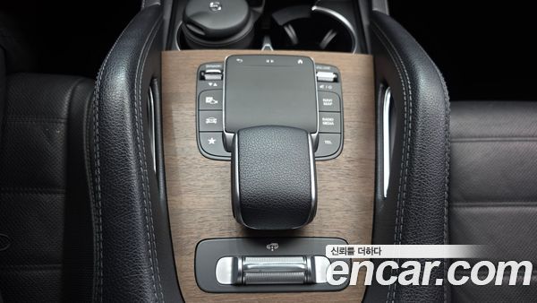 Mercedes-Benz GLE 2020, фото 25