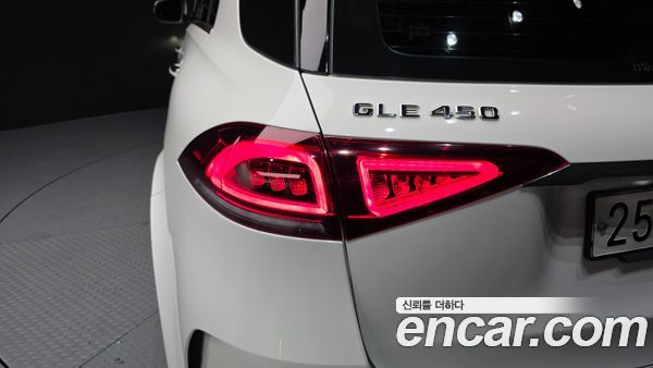 Mercedes-Benz GLE 2020, фото 9