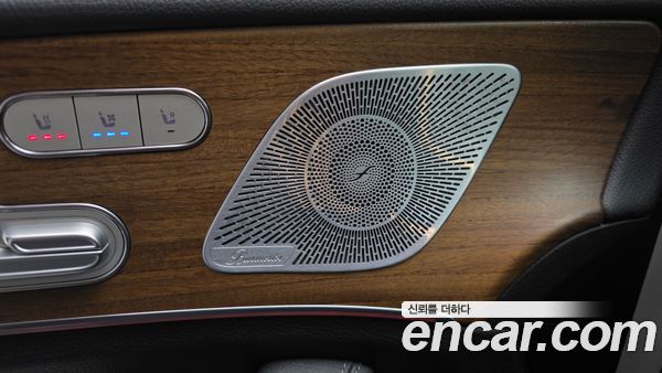 Mercedes-Benz GLE 2020, фото 29
