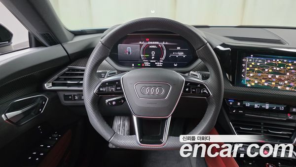 Audi e-tron GT 2022, фото 20