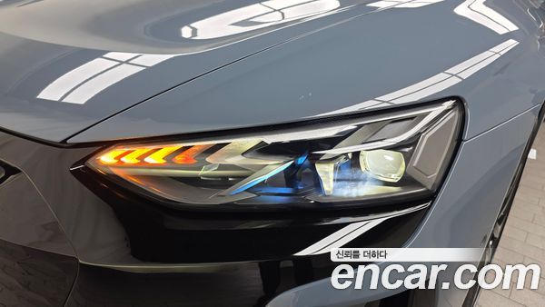 Audi e-tron GT 2022, фото 8