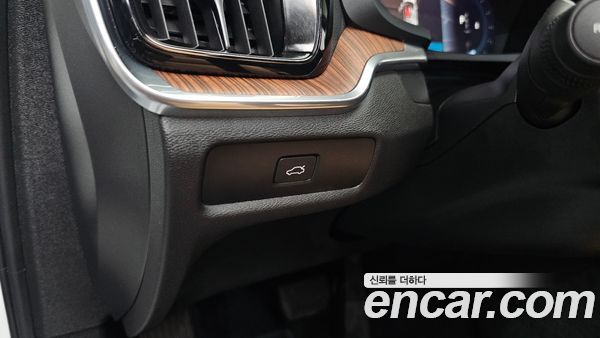 Volvo S60 2023, фото 30