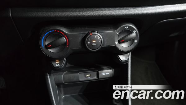 Kia Picanto 2023, фото 29