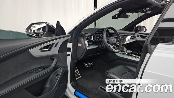 Audi Q8 2023, фото 13