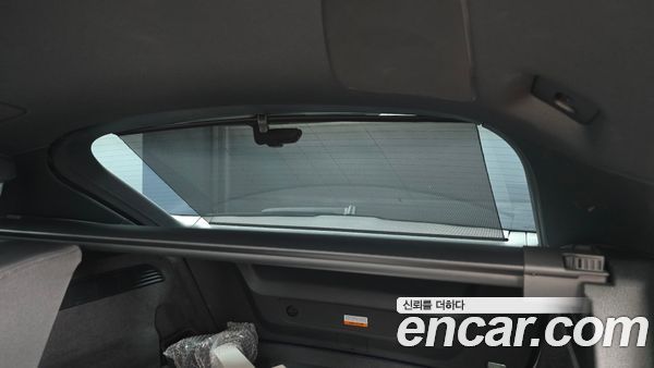 Audi Q8 2023, фото 35