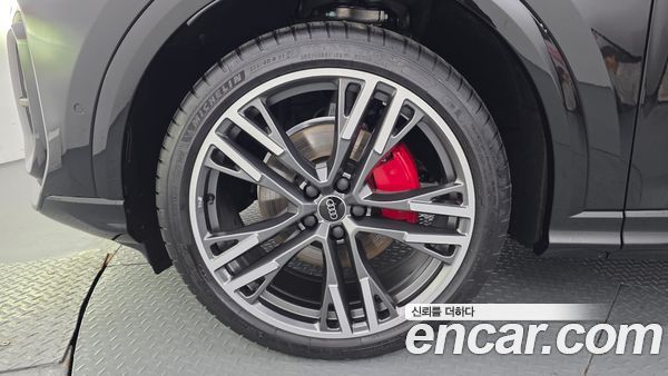 Audi Q5 2025, фото 5