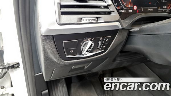 BMW X3 2022, фото 29