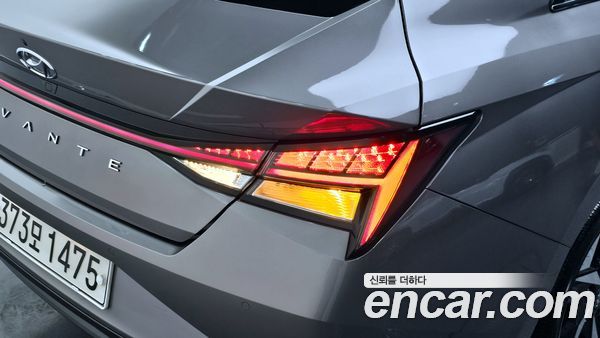 Hyundai Elantra 2021, фото 9