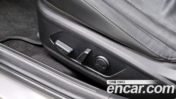 Hyundai Elantra 2021, фото 32