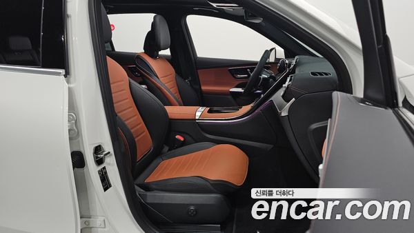 Mercedes-Benz GLC 2026, фото 12