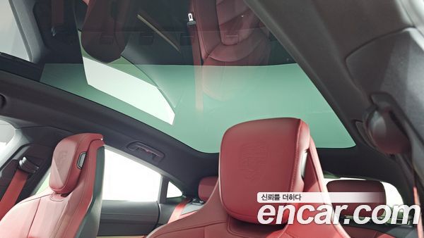 Porsche Taycan 2023, фото 29