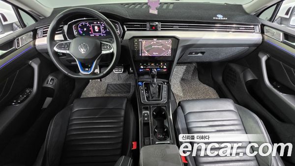 Volkswagen Passat 2021, фото 10