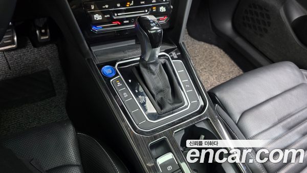 Volkswagen Passat 2021, фото 12