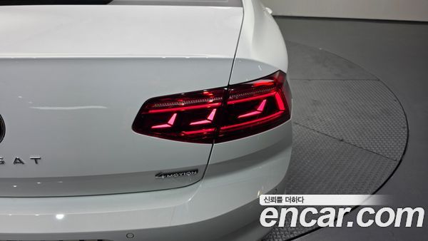 Volkswagen Passat 2021, фото 9