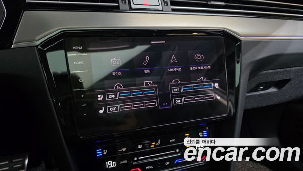 Volkswagen Passat 2021, фото 30