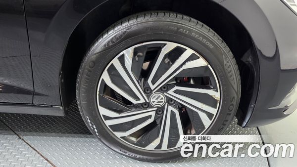 Volkswagen Jetta 2021, фото 5