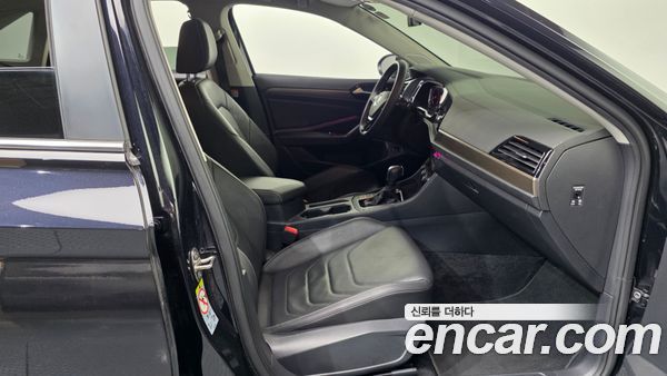Volkswagen Jetta 2021, фото 17