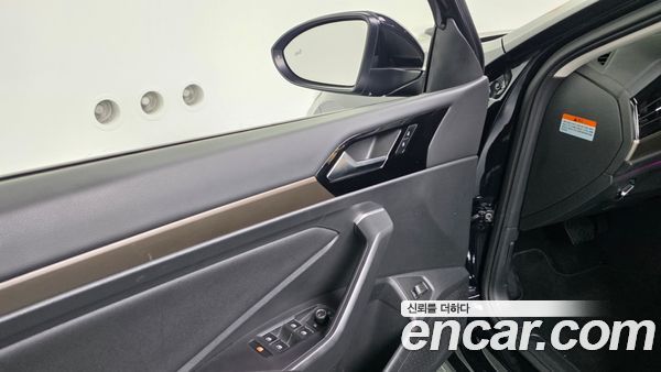 Volkswagen Jetta 2021, фото 30