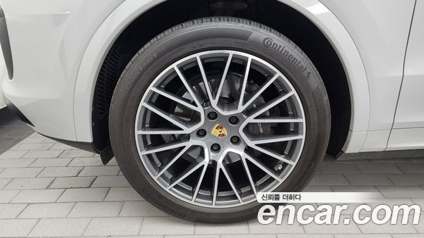 Porsche Cayenne 2020, фото 5