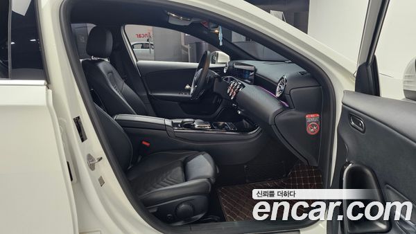 Mercedes-Benz A-Class 2020, фото 15