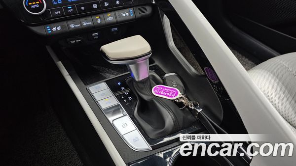 Hyundai Elantra 2021, фото 9