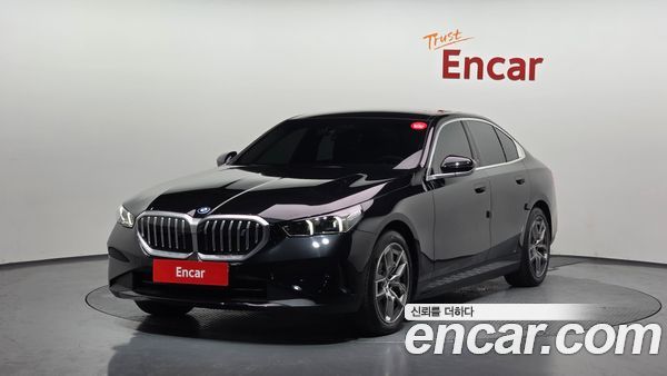 BMW i5 2025