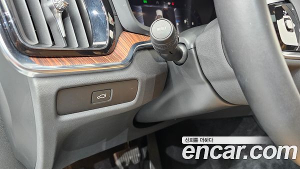 Volvo S60 2024, фото 29