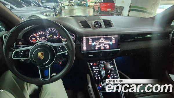 Porsche Cayenne 2021, фото 9