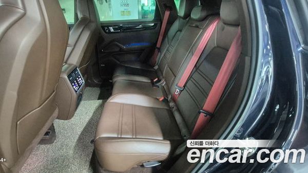 Porsche Cayenne 2021, фото 10