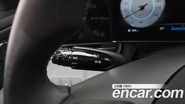 Hyundai Elantra 2024, фото 26