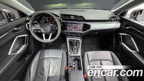 Audi Q3 2023, фото 10