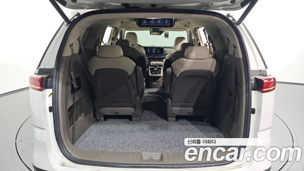 Kia Carnival 2021, фото 25
