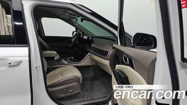 Kia Carnival 2021, фото 15