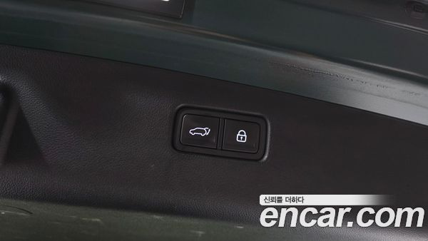 Genesis GV70 2021, фото 32