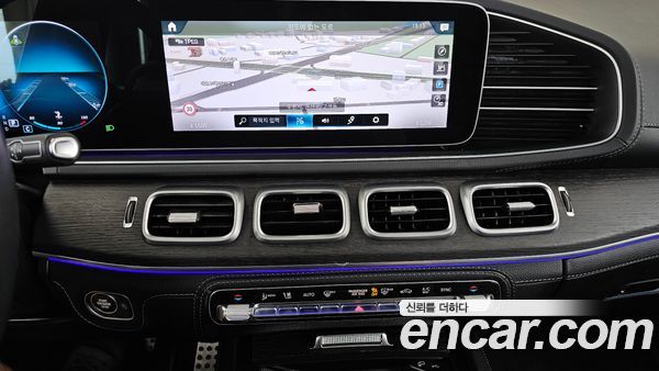 Mercedes-Benz GLS 2022, фото 20