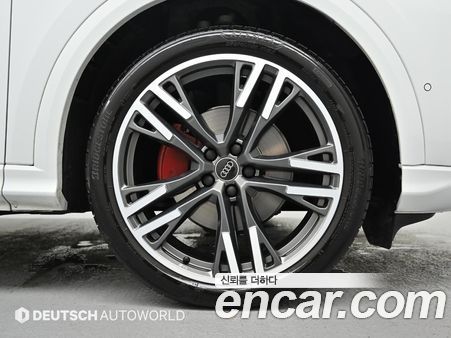 Audi Q5 2025, фото 5