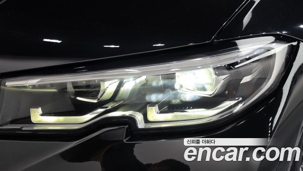 BMW 3 Series 2022, фото 8