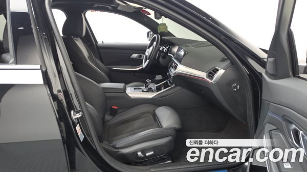 BMW 3 Series 2022, фото 16
