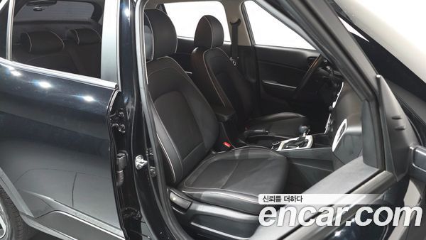 Hyundai Venue 2022, фото 16