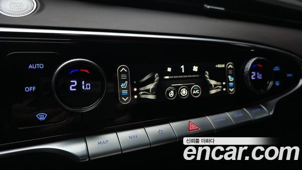 Genesis GV70 2024, фото 27
